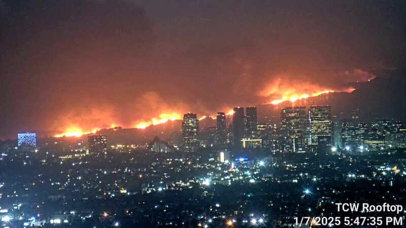 View of Palisades Fire on Jan 7 2025